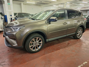 Toyota Rav4 2.5 Hybride Automatique 09 / 2016