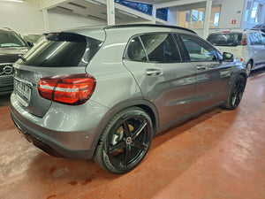 Mercedes GLA 250  Essence Automatique 02 / 2019