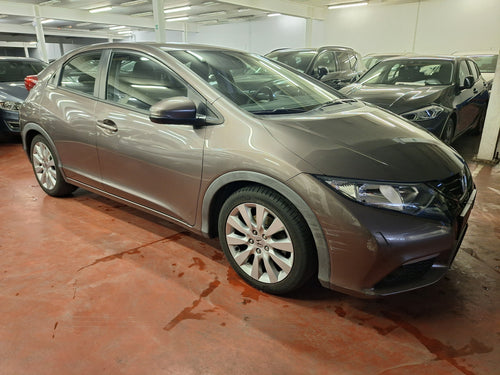 Honda Civic 1.4 Essence Manuelle 07 / 2013