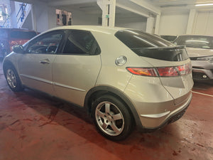 Honda Civic 1.3 Essence Automatique 06 / 2006