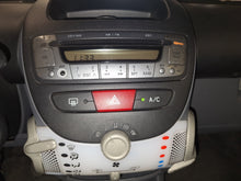 Charger l&#39;image dans la galerie, Toyota Aygo 1.0 Essence Manuelle 09 / 2009