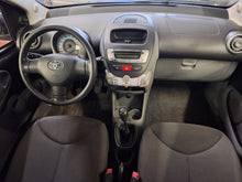 Charger l&#39;image dans la galerie, Toyota Aygo 1.0 Essence Manuelle 09 / 2009