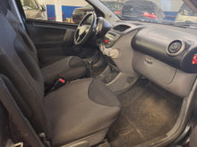 Charger l&#39;image dans la galerie, Toyota Aygo 1.0 Essence Manuelle 09 / 2009