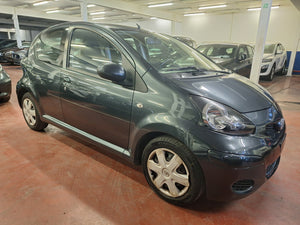 Toyota Aygo 1.0 Essence Manuelle 09 / 2009