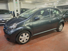 Charger l&#39;image dans la galerie, Toyota Aygo 1.0 Essence Manuelle 09 / 2009
