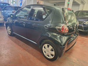 Toyota Aygo 1.0 Essence Manuelle 09 / 2009