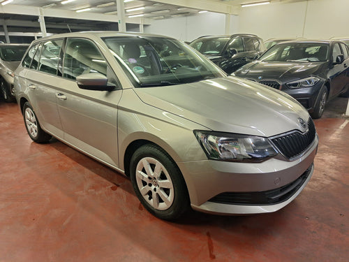 Skoda Fabia 1.2 Essence Manuelle 04 / 2017