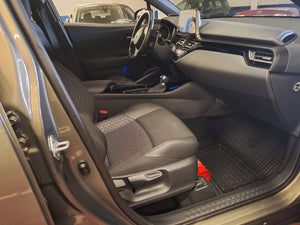 Toyota C-HR 1.8 Hybride Automatique 10 / 2022