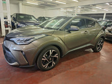 Charger l&#39;image dans la galerie, Toyota C-HR 1.8 Hybride Automatique 10 / 2022
