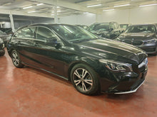 Charger l&#39;image dans la galerie, Mercedes CLA 180  1.6 Essence Automatique 04 / 2019