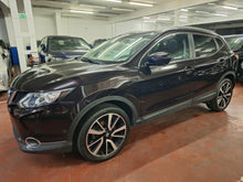 Charger l&#39;image dans la galerie, Nissan Qashqai 1.2 Essence Manuelle 08 / 2017