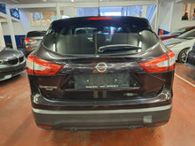 Charger l&#39;image dans la galerie, Nissan Qashqai 1.2 Essence Manuelle 08 / 2017