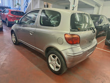 Charger l&#39;image dans la galerie, Toyota Yaris 1.3 Essence Manuelle 01 / 2004