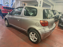 Charger l&#39;image dans la galerie, Toyota Yaris 1.3 Essence Manuelle 01 / 2004