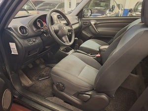 Toyota Rav 4 1.8 Essence Manuelle 11 / 2004