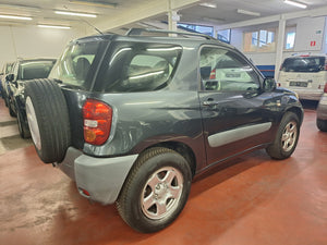 Toyota Rav 4 1.8 Essence Manuelle 11 / 2004