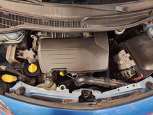 Load image into Gallery viewer, Renault Twingo 1.2 Essence Manuelle 12 / 2011