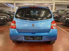 Load image into Gallery viewer, Renault Twingo 1.2 Essence Manuelle 12 / 2011
