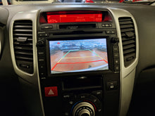 Load image into Gallery viewer, Kia Venga 1.4 Essence Manuelle 01 / 2014