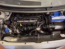 Load image into Gallery viewer, Kia Venga 1.4 Essence Manuelle 01 / 2014