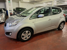 Load image into Gallery viewer, Kia Venga 1.4 Essence Manuelle 01 / 2014
