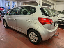Load image into Gallery viewer, Kia Venga 1.4 Essence Manuelle 01 / 2014
