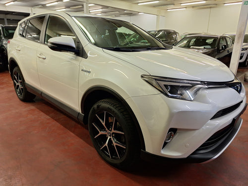 Toyota Rav4 2.5 Hybride Automatique 12 / 2016