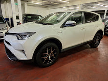 Load image into Gallery viewer, Toyota Rav4 2.5 Hybride Automatique 12 / 2016