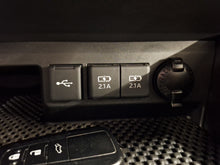 Load image into Gallery viewer, Toyota Higlander 2.5 Hybride Automatique 7 Places 03 / 2021