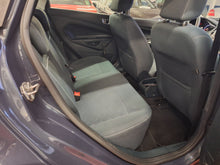 Load image into Gallery viewer, Ford Fiesta 1.2 Essence Manuelle 04 / 2012