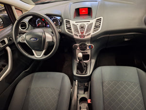Ford Fiesta 1.2 Essence Manuelle 04 / 2012