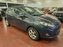 Load image into Gallery viewer, Ford Fiesta 1.2 Essence Manuelle 04 / 2012