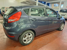 Load image into Gallery viewer, Ford Fiesta 1.2 Essence Manuelle 04 / 2012