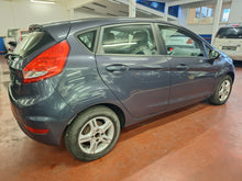 Load image into Gallery viewer, Ford Fiesta 1.2 Essence Manuelle 04 / 2012