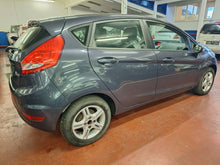 Load image into Gallery viewer, Ford Fiesta 1.2 Essence Manuelle 04 / 2012