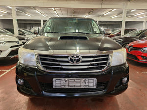 Toyota Hilux 3.0 Diesel Manuelle 01 / 2015
