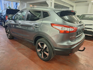 Nissan Qashqai 1.6 Diesel Automatique 12 / 2015