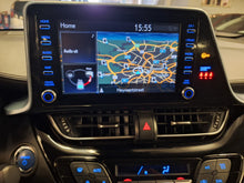 Load image into Gallery viewer, Toyota C-HR 2.0 Hybride Automatique 09 / 2021
