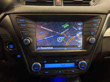 Load image into Gallery viewer, Toyota Avensis 1.8 Essence Automatique 11 / 2015