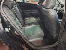 Load image into Gallery viewer, Toyota Avensis 1.8 Essence Automatique 11 / 2015