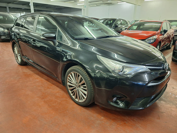 Toyota Avensis 1.8 Essence Automatique 11 / 2015