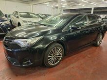 Load image into Gallery viewer, Toyota Avensis 1.8 Essence Automatique 11 / 2015
