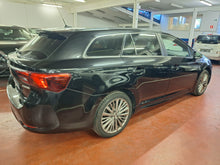 Load image into Gallery viewer, Toyota Avensis 1.8 Essence Automatique 11 / 2015
