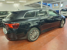 Load image into Gallery viewer, Toyota Avensis 1.8 Essence Automatique 11 / 2015