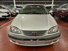 Load image into Gallery viewer, Toyota Avensis 1.8 Essence Automatique 12 / 2000