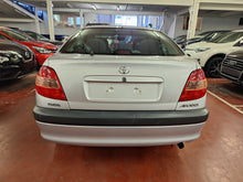 Load image into Gallery viewer, Toyota Avensis 1.8 Essence Automatique 12 / 2000