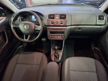 Load image into Gallery viewer, Skoda Fabia 1.2 Essence Automatique 08 / 2014