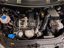 Load image into Gallery viewer, Skoda Fabia 1.2 Essence Automatique 08 / 2014