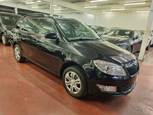Load image into Gallery viewer, Skoda Fabia 1.2 Essence Automatique 08 / 2014