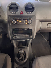 Load image into Gallery viewer, VW Caddy 1.2 Essence 7 Places Manuelle 08 / 2014